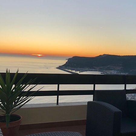 Apartment With A Stunning View Over 세심브라 외부 사진